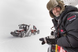 Antarctica2: Still time to take more pictures for cameraman Simon Foster as the Antarctica2 tractor expedition gets closer to home.