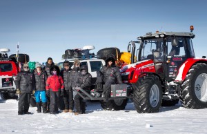 The Antarctica2 team arrived at the halfway point to the South Pole on 2nd December 2014