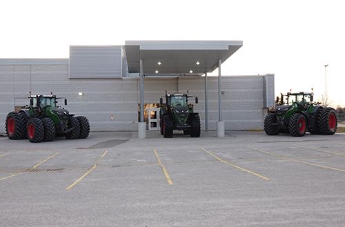 AGCO and Maple Lane Farm Service Inc. hosted an event together in Ontario, Canada.